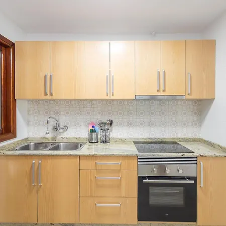 Cozy House Mesa Y Lopez-1br & Courtyard Apartment Las Palmas de Gran Canaria